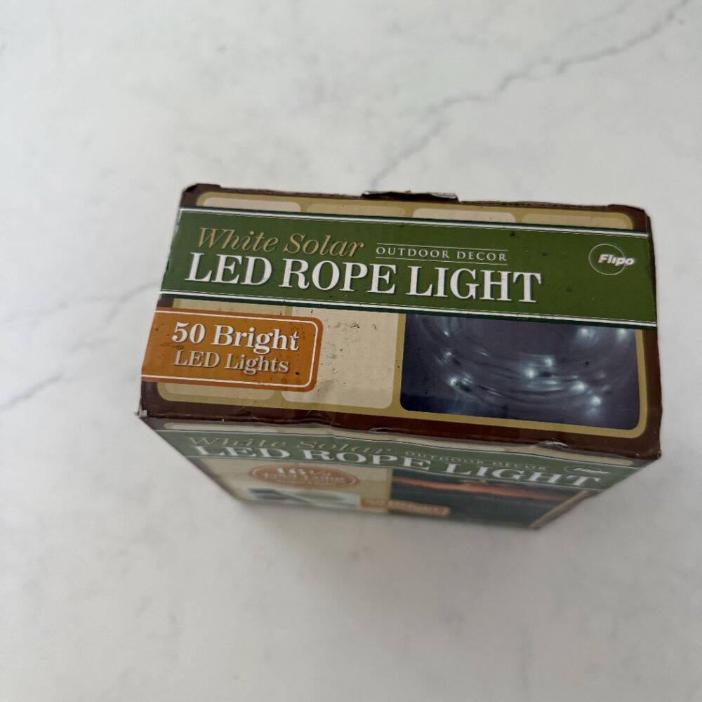 50 LED Blue Solar Rope Light - Picture 5 of 7